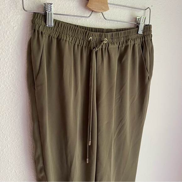 Michael Kors Drawstring Waist Tie Ankle Pants - Picture 11 of 11
